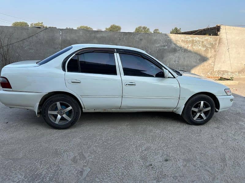 Toyota Corolla 2.0 D 2000 7