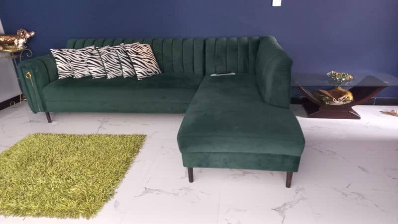 L-shaped sofa 1