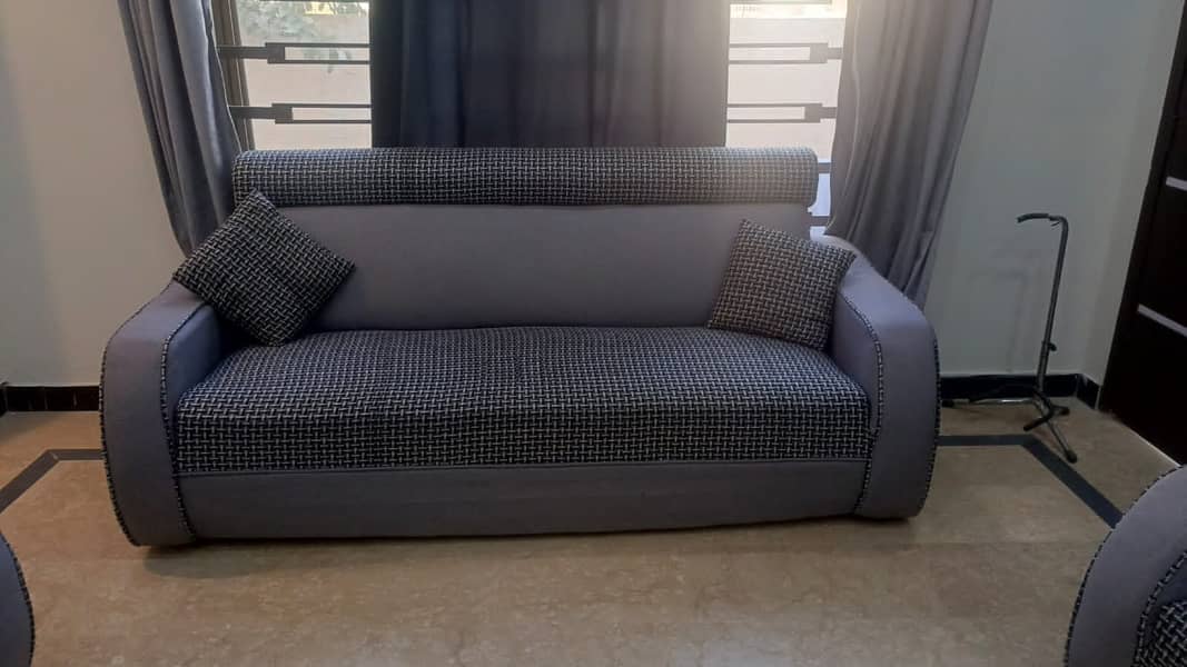 7 seater heavy sofa 2