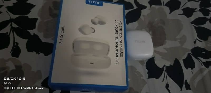 Techno Earbuds for sale. . . . Original Product 0