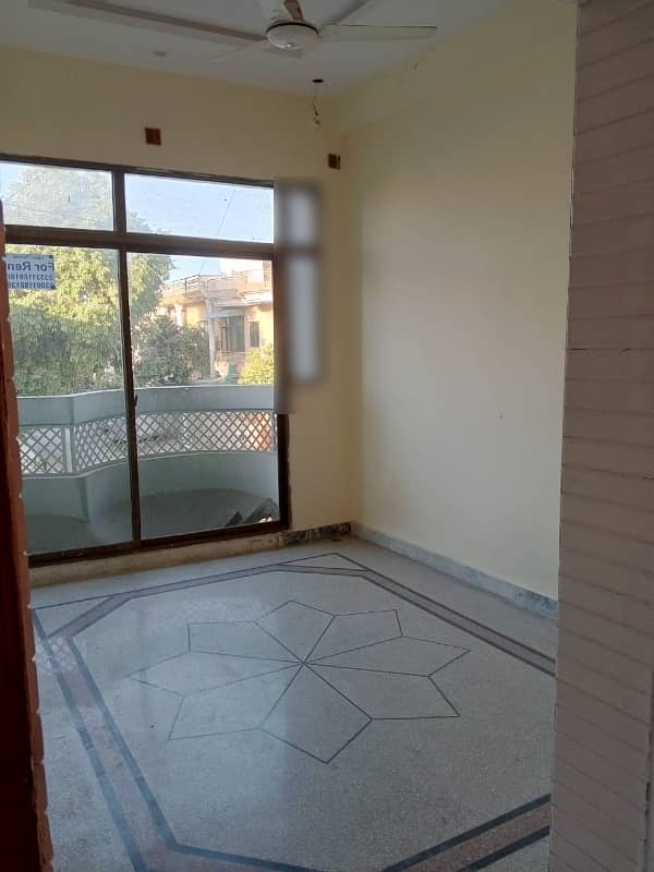 10 Marla Upper Portion For rent In Beautiful CDECHS - Cabinet Division Employees Cooperative Housing Society 3