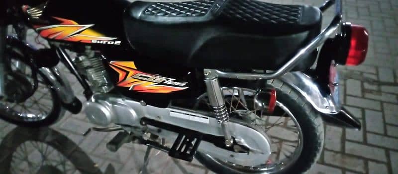 Honda CG 125 model 2021 (03701262801) 5