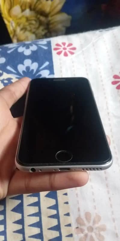 iPhone 6 non pta all ok berry health 99% origanl phone 3