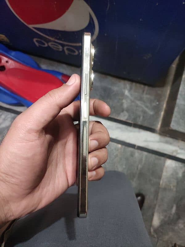 Tecno Spark 20 Pro 3