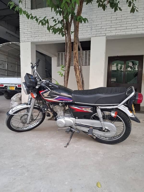 Honda 125 zero condition 2017 model 1