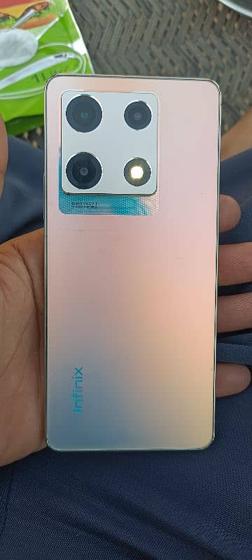 note 30 pro 7