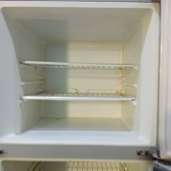 refrigerator 4