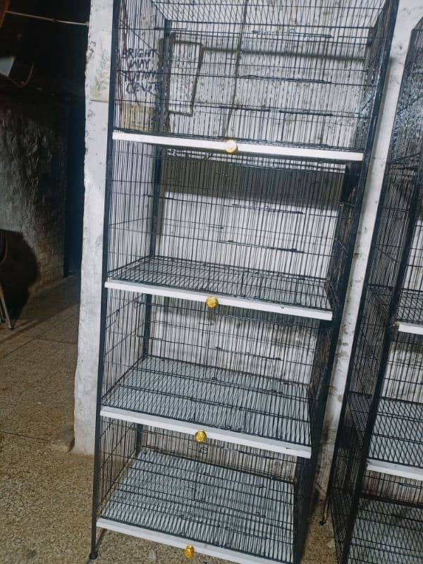 birds cages available 5