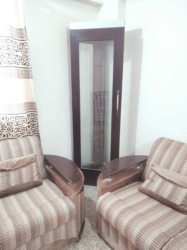 -Used sofa set 5 seater 0