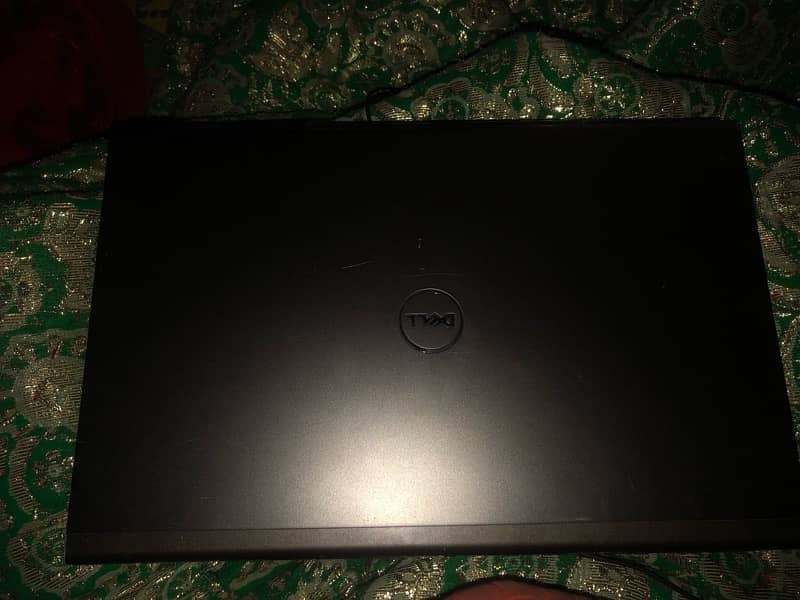 precision 6800 core i7 4gen  16 Gb ram 256 SSd with 4GB graphics card 3