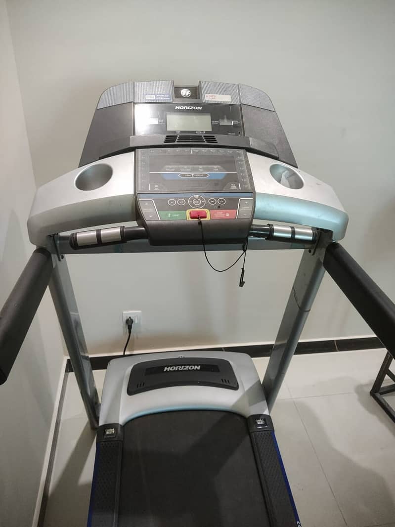 Treadmill// Running machine// Horizen company// Important Treadmill 4