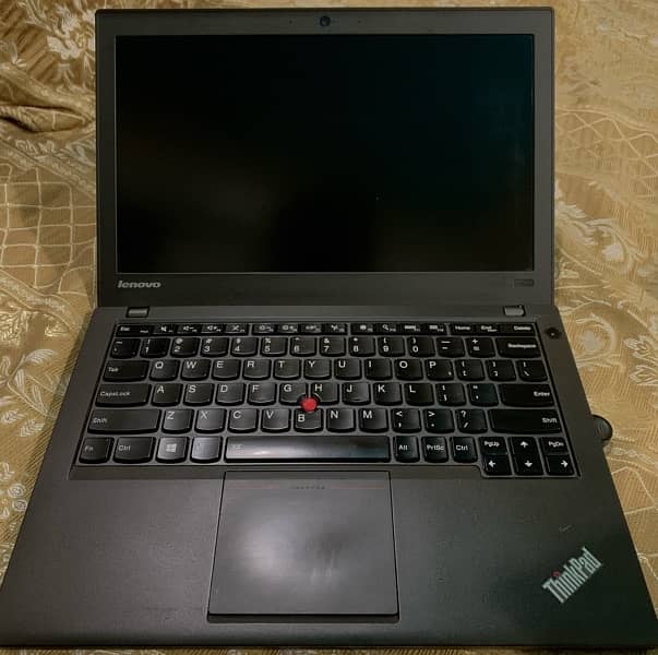 core i7 12/128 SSD 5hrs battery Lenovo intel Thinkpad x240 4th Gen 0