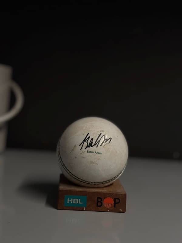 babar azam signed ball 1