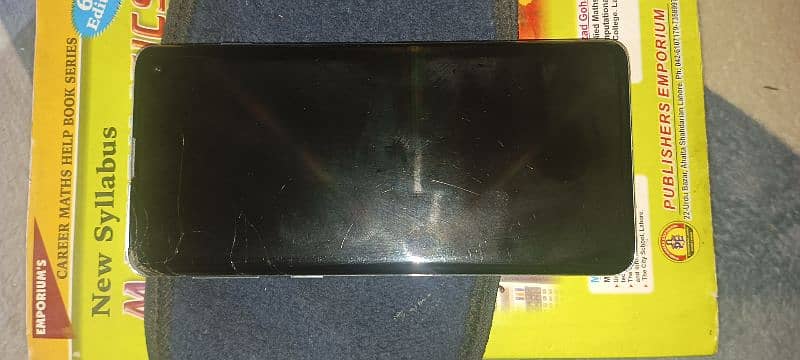 Samsung Galaxy S10 4g 8/128 snapdragon processor 7/10 condition 6