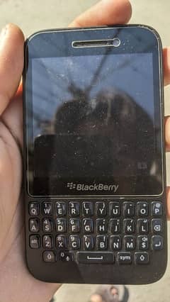 Blackberry Q10 urgent sale