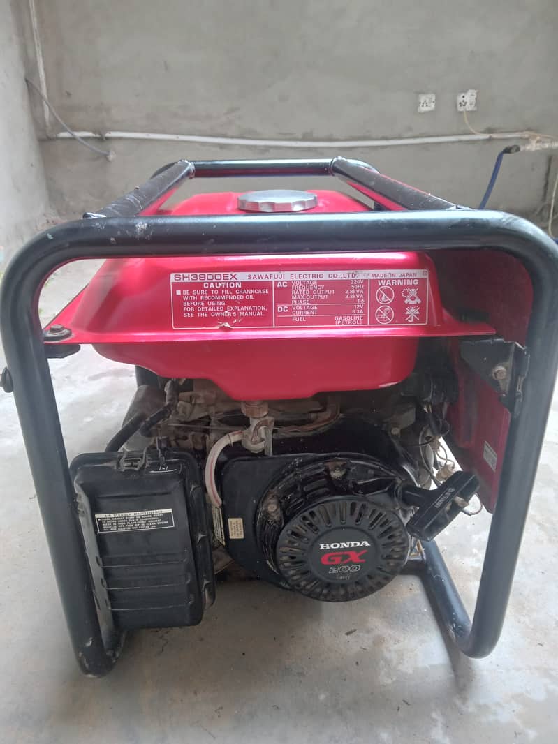 Honda elemax  3.3 kva genrator  good condition 2