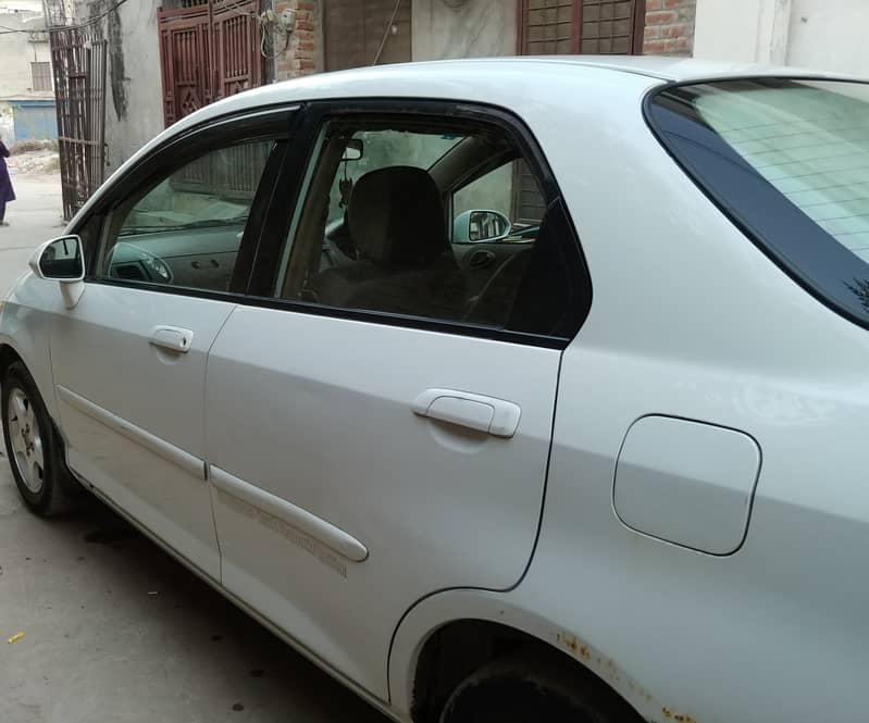 Honda City IDSI 2005 Total Genuine 9