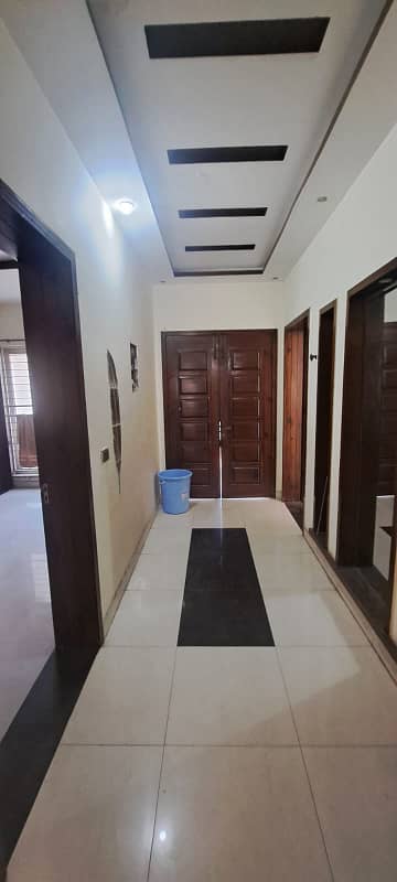 16 MARLA UPPER PORTION IS AVAILABLE FOR RENT IN VALANCIA HOUSING SOCIETY 9