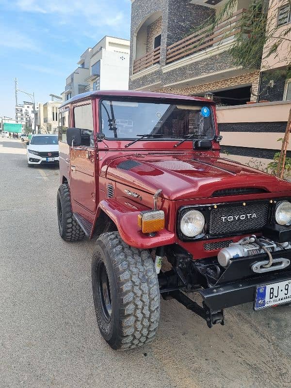 Toyota Land Cruiser FJ40 13