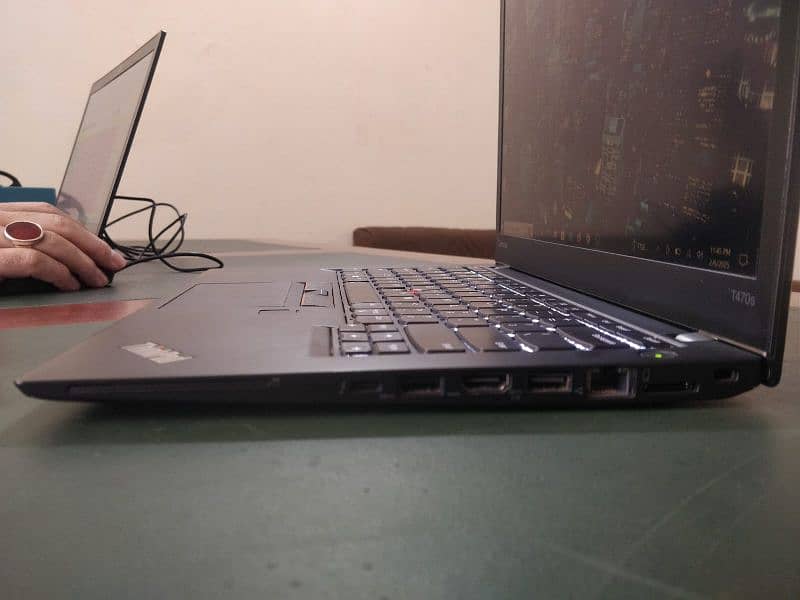 Lenovo ThinkPad Core i7 6th Gen 8Gb/256Gb Hard disk 6