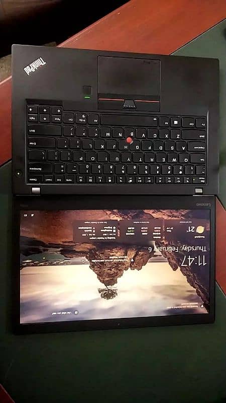 Lenovo ThinkPad Core i7 6th Gen 8Gb/256Gb Hard disk 8