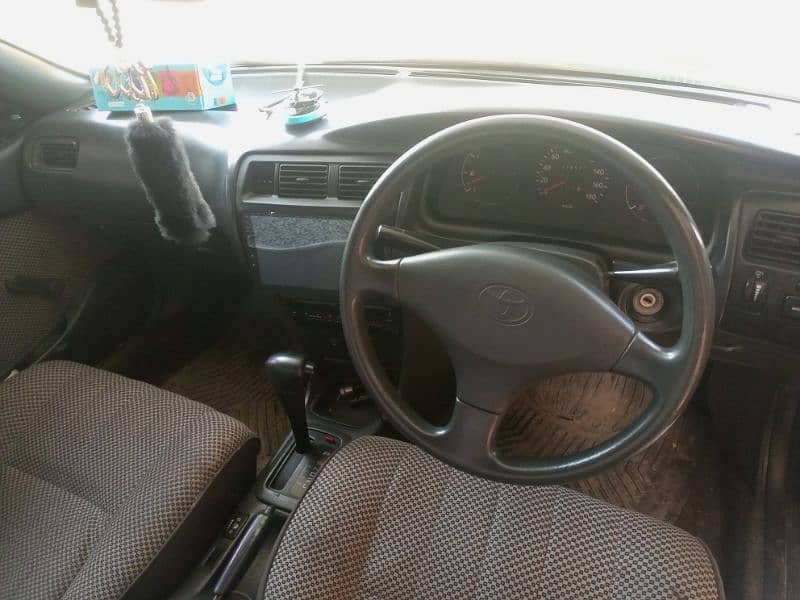 Toyota Corolla 1996 3