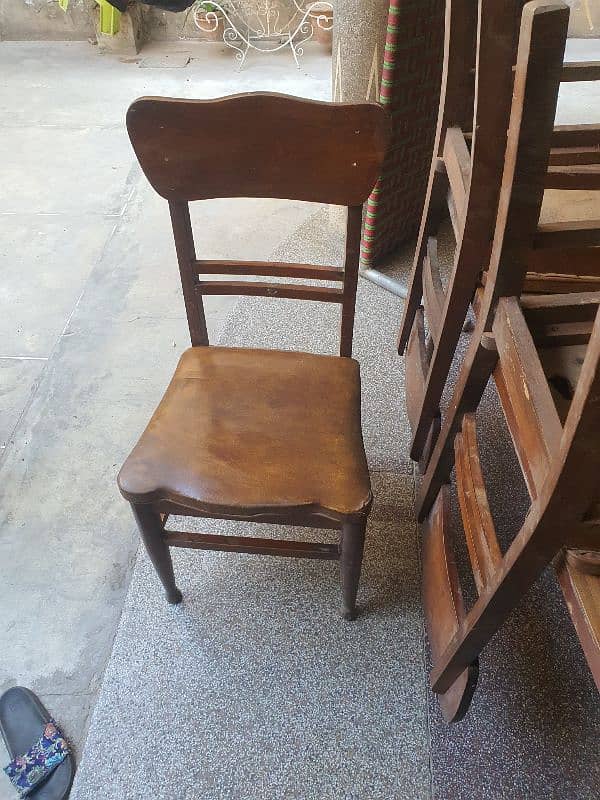 dining table with 4 chairs 1