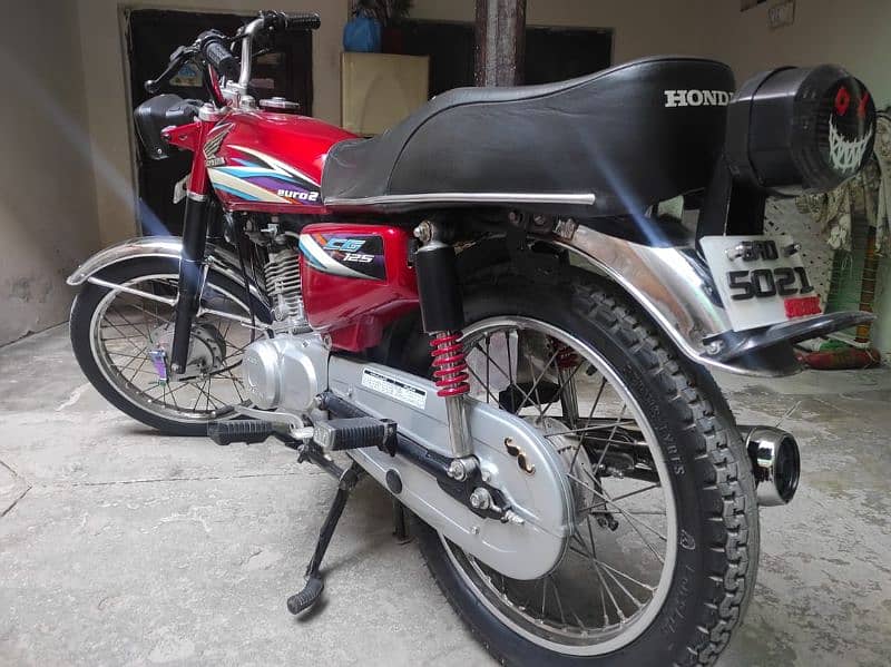 Honda 125 biomatic available 1