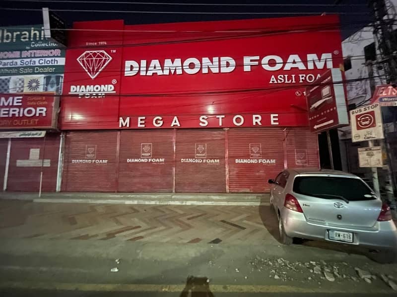 Corner Shop With Warehouse Available For Rent Near Metro Station 0