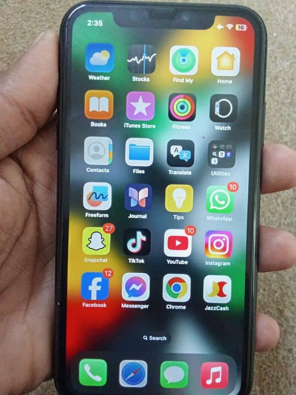 iphone XR 10by9 condition 0