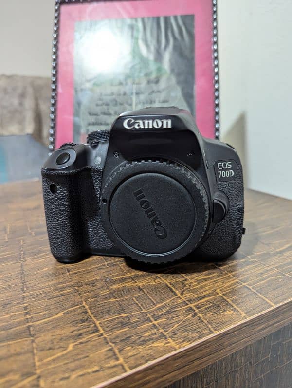 Canon 700d for sale 12