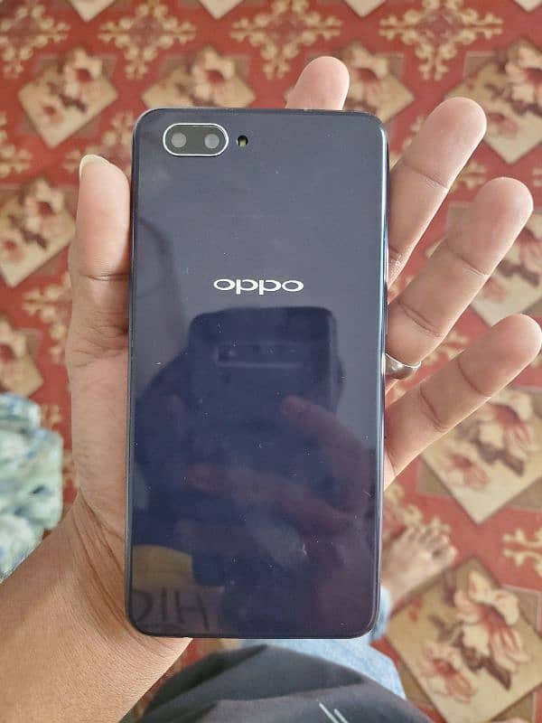 Oppo a3s 4