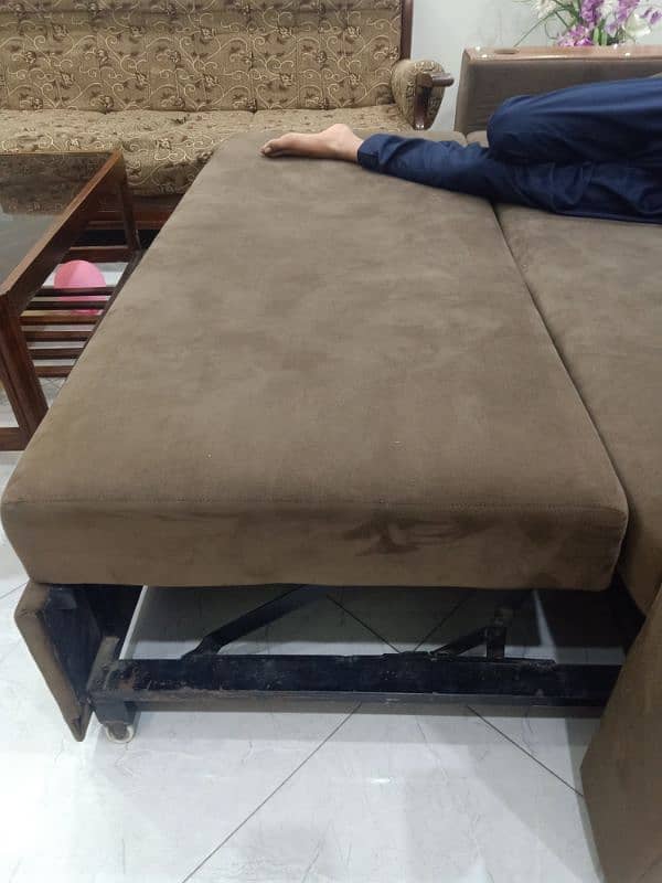 triple sofa combed in brownish color 10