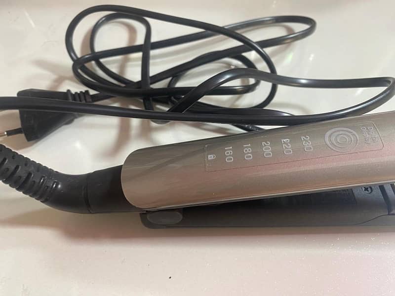 imported new REMINGTON S8540 HAIR STRAIGHTENER KERATIN PROTECT 4