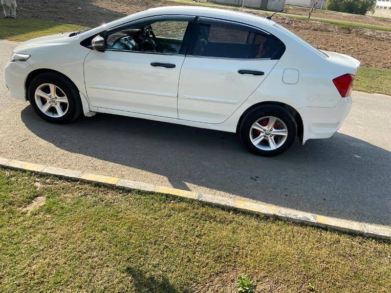 Honda City 2019 100% Total Original guarantee car in Multan 9