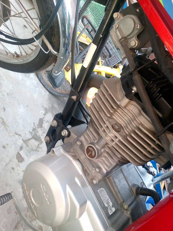 Honda 125 2022 model lush condition one hand use 1