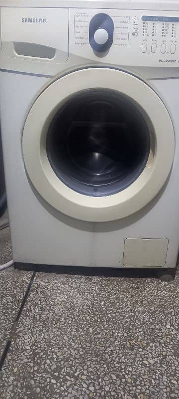 Samsung front loader Washing and spinning machine 0