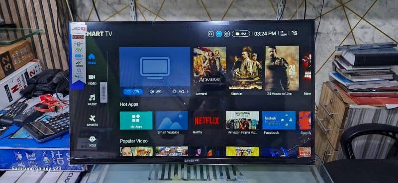 55" Brand new Samsung Andriod smart led tv 1