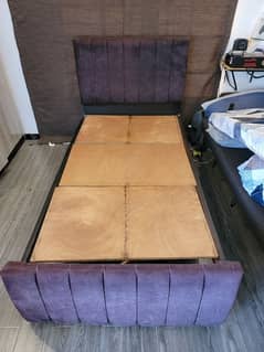 single bed for sale!