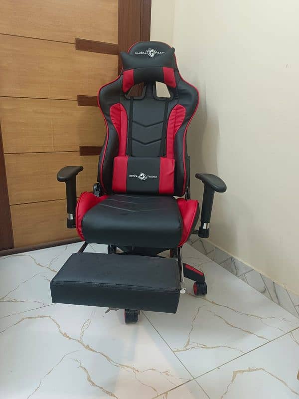 gaming chair for sale with footrest global razor gaming chair 5