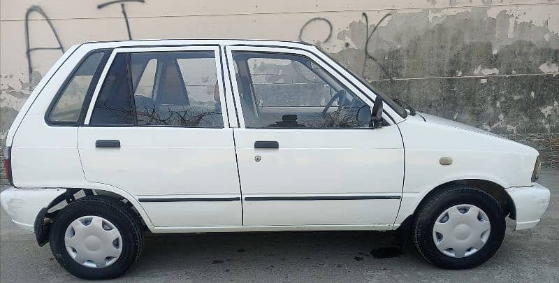 Suzuki Mehran VXR 2013 mint condition 3