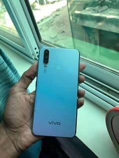 Vivo y17