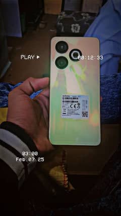 infinix smart 8 4+4/64 GB no open no repire