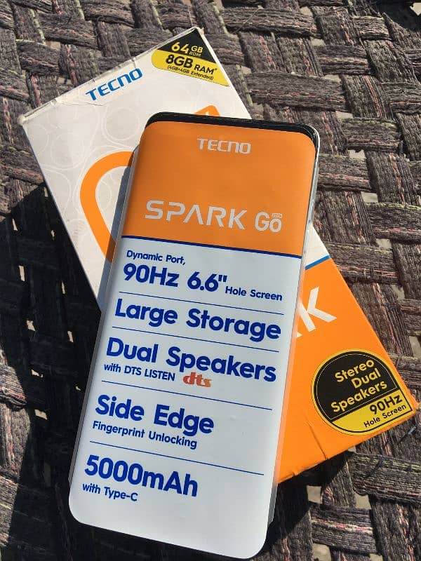 Techno Spark Go 2024 All ok New 4+4 64 Gb 4