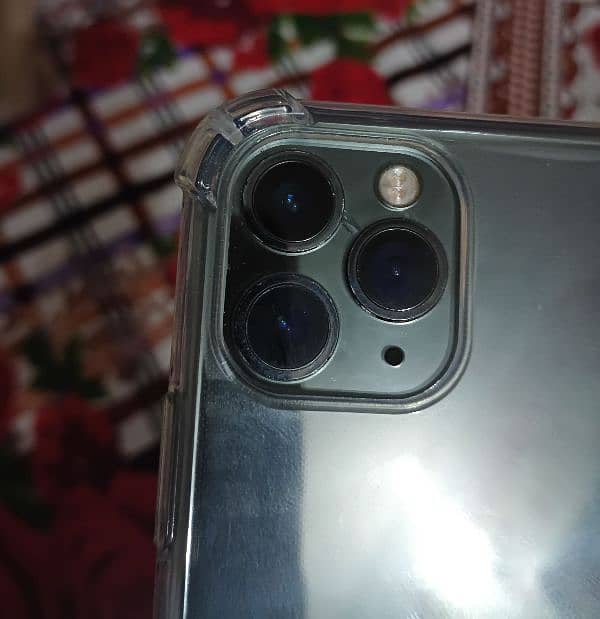 Iphone 11 pro max 5