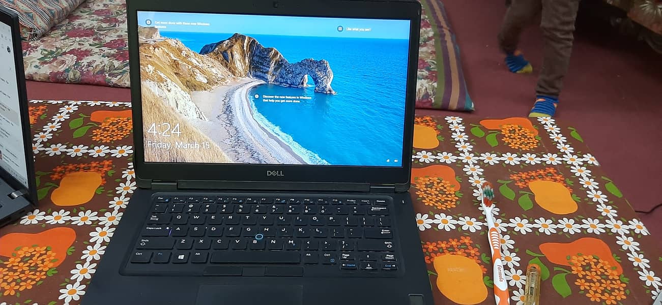 Dell Latitiude 5491 Core i5 8th Generation 4