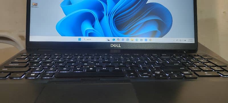 Dell 5500 Core i 5 8th generation 5