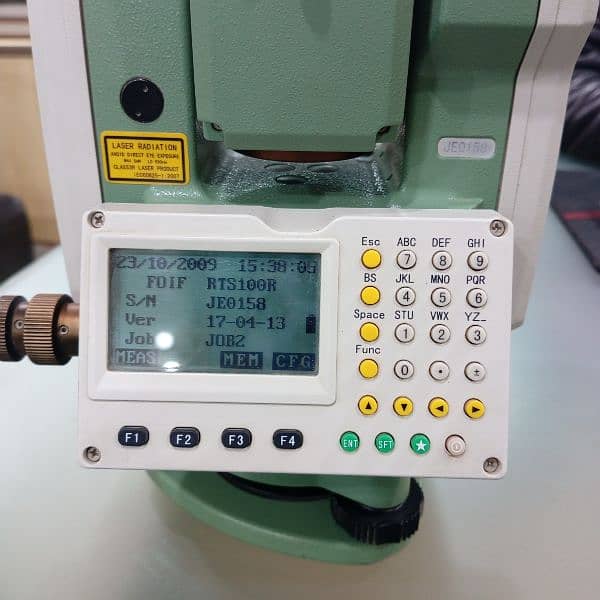 FOIF Total station RTS105R3 Reflectorless 300meter (slightly used) 2