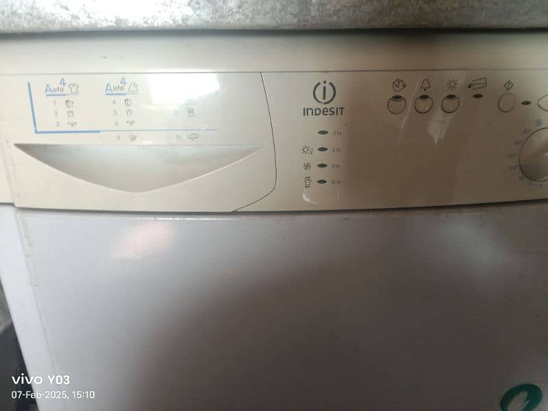 dryer good condition indesit 1