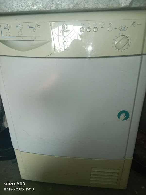 dryer good condition indesit 3